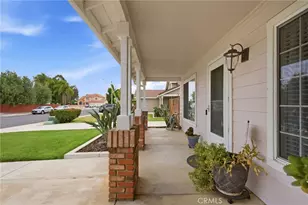 20163 Mapleleaf Ct, Wildomar, CA 92595 - Photo 3