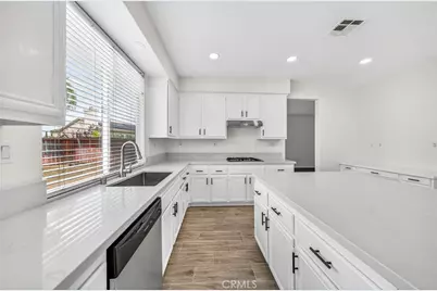 31394 Orchard Lane, Murrieta, CA 92563 - Photo 21