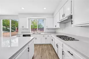 31394 Orchard Ln, Murrieta, CA 92563 - Photo 19