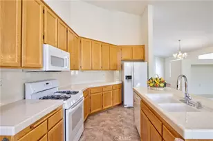 40077 Corte Fortuna, Murrieta, CA 92562 - Photo 19