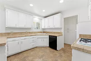 780 Shellie Ln, Hemet, CA 92543 - Photo 9