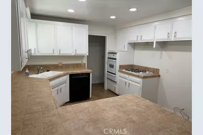 780 Shellie Lane, Hemet, CA 92543 - Photo 5
