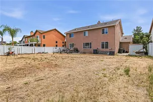 152 Alabaster Loop, Perris, CA 92570 - Photo 29