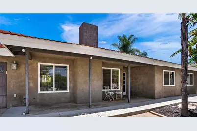 30044 Little Harbor Drive, Canyon Lake, CA 92587 - Photo 3