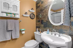 21124 Cross Creek Dr, Saugus, CA 91350 - Photo 29