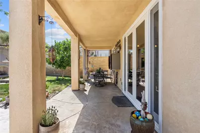 21124 Cross Creek Drive, Saugus, CA 91350 - Photo 59