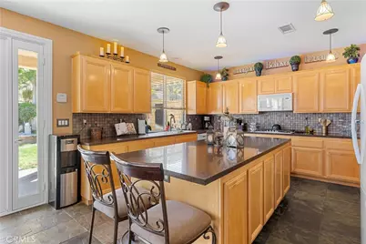 21124 Cross Creek Drive, Saugus, CA 91350 - Photo 21