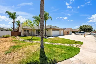 42849 Seal Rock Court, Hemet, CA 92544 - Photo 9