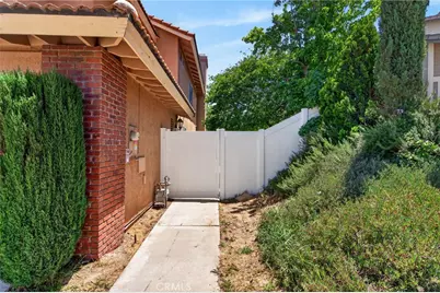 27406 Echo Canyon Court, Corona, CA 92883 - Photo 11