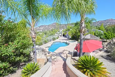 26784 Lemon Grass, Murrieta, CA 92562 - Photo 5