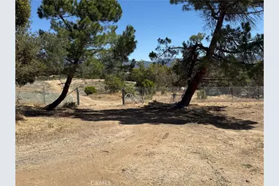 57313 Holland, Anza, CA 92539 - Photo 11