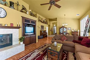 40145 Colony, Murrieta, CA 92562 - Photo 5