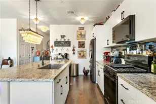 674 Hummingbird, San Jacinto, CA 92583 - Photo 7
