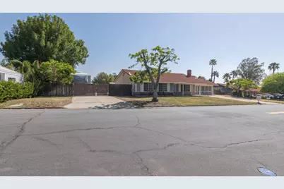 15640 Alvarado, Lake Elsinore, CA 92530 - Photo 21