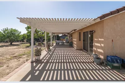 15640 Alvarado, Lake Elsinore, CA 92530 - Photo 19