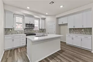 40815 Melrose Dr, Temecula, CA 92591 - Photo 11