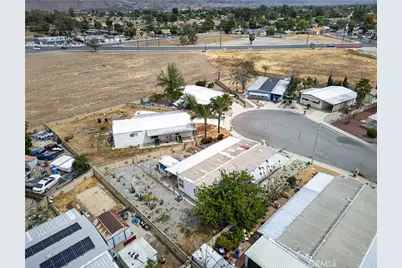 143 Palomar, San Jacinto, CA 92582 - Photo 45