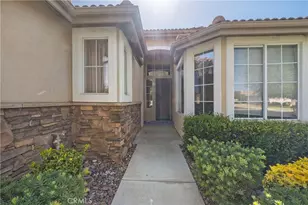 29303 Hidden Lake Dr, Menifee, CA 92584 - Photo 3