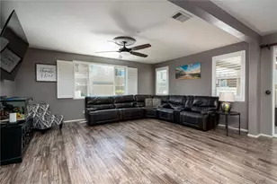 30881 Bristly Ct, Murrieta, CA 92563 - Photo 13