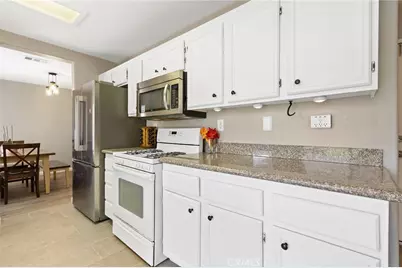 40586 Geyser, Murrieta, CA 92562 - Photo 15