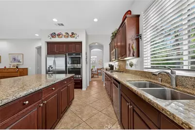27306 Sweetspire Terrace Place, Murrieta, CA 92562 - Photo 25