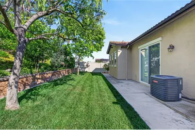 27306 Sweetspire Terrace Place, Murrieta, CA 92562 - Photo 57