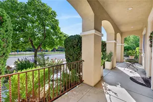 27306 Sweetspire Terrace Pl, Murrieta, CA 92562 - Photo 7