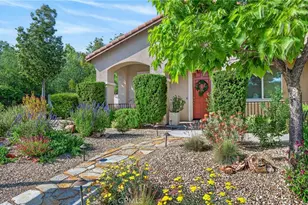 27306 Sweetspire Terrace Pl, Murrieta, CA 92562 - Photo 5