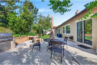27306 Sweetspire Terrace Place, Murrieta, CA 92562 - Photo 53