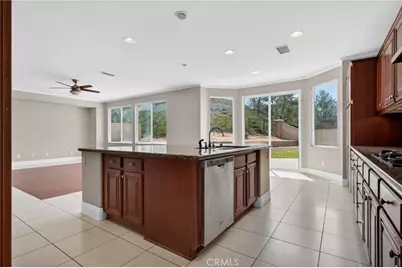 32365 Whispering Willow, Lake Elsinore, CA 92532 - Photo 15