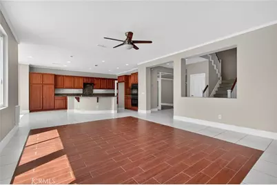 32365 Whispering Willow, Lake Elsinore, CA 92532 - Photo 11