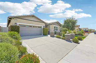 34454 Bloomberry, Murrieta, CA 92563 - Photo 3