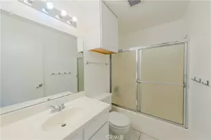 25557 White Oak Dr, Hemet, CA 92544 - Photo 15