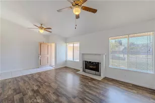 25557 White Oak Dr, Hemet, CA 92544 - Photo 7