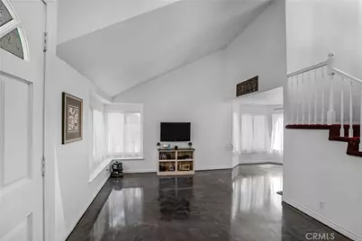 32400 Somerset, Lake Elsinore, CA 92530 - Photo 7