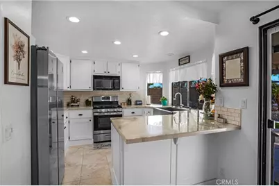 32400 Somerset, Lake Elsinore, CA 92530 - Photo 3