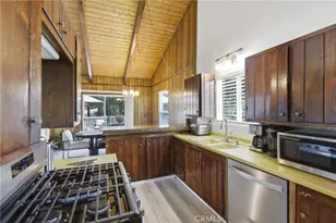 42493 Catalina Rd, Big Bear Lake, CA 92315 - Photo 21