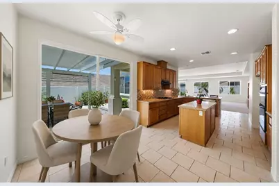 30358 Mayacamas, Murrieta, CA 92563 - Photo 9