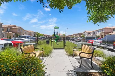 154 Ambrosia Court, Perris, CA 92571 - Photo 43