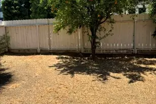 629 E Latham Ave, Hemet, CA 92543 - Photo 13