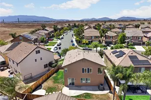 38390 Magdelena St, Murrieta, CA 92563 - Photo 71