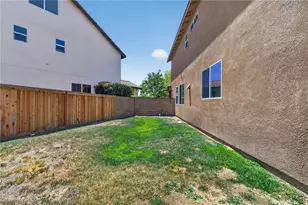 38390 Magdelena St, Murrieta, CA 92563 - Photo 55