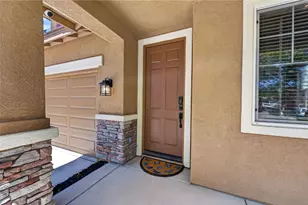 38390 Magdelena St, Murrieta, CA 92563 - Photo 5