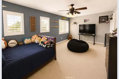 35096 Nightingale St, Winchester, CA 92596 - Photo 17