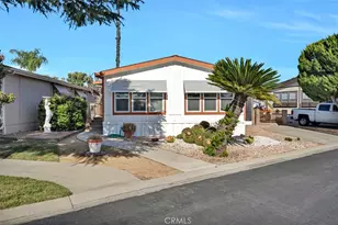 1275 Bishop Dr, Hemet, CA 92545 - Photo 1