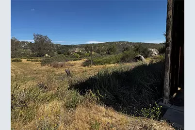 42600 Duer, Hemet, CA 92544 - Photo 9