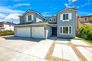 8 Via Del Fico Ct, Lake Elsinore, CA 92532 - Photo 3