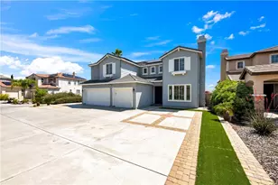 8 Via Del Fico Ct, Lake Elsinore, CA 92532 - Photo 3