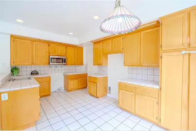 40426 Yardley Ct, Temecula, CA 92591 - Photo 11