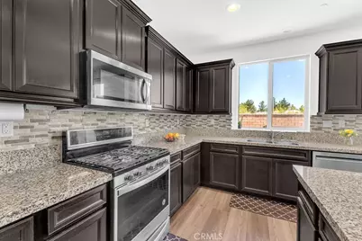 30536 Astoria Lane, Murrieta, CA 92563 - Photo 13